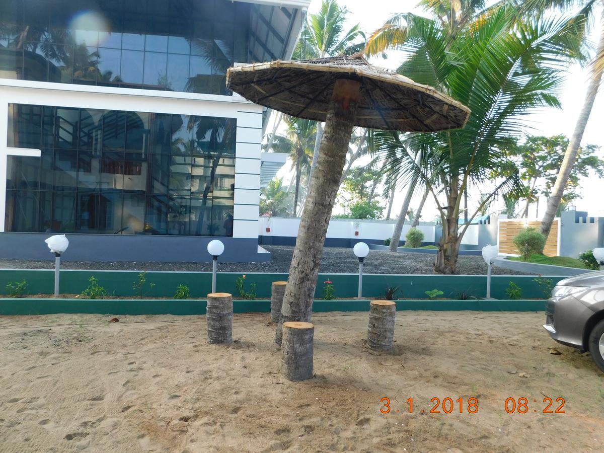 Sunset Beach Villa Cherai Kochi Exterior photo